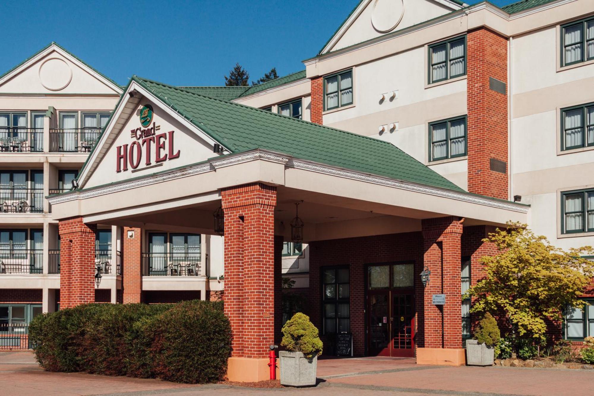 The Grand Hotel Nanaimo Exterior photo
